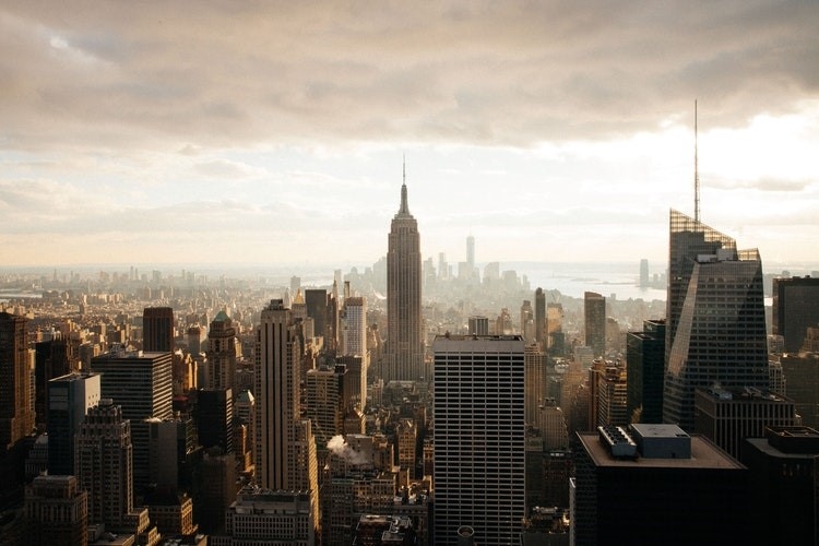 Vista de Nueva York desde el aire una ciudad perfecta para bailar Tango